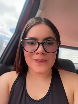 Snapshot of Valenhill@xh chatting on July 2026 03:29:01 PM Valenhillxh online show from July 2026 03:29:01 PM