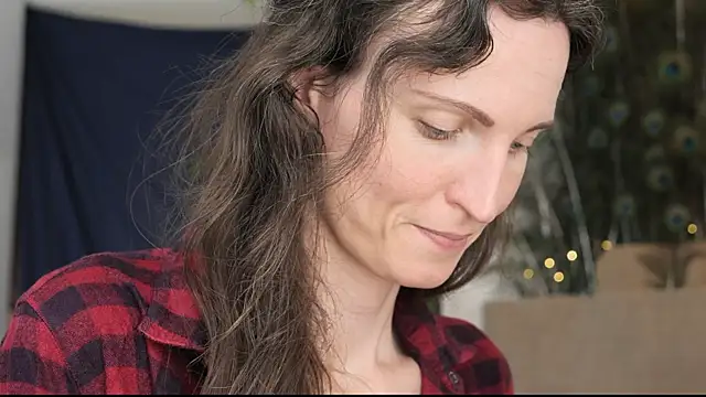 Snapshot of yulladao chatting on September 2025 05:45:01 PM yulladao online show from September 2025 05:45:01 PM