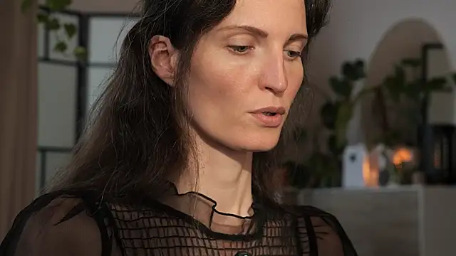 Snapshot of yulladao chatting on October 2025 03:44:01 PM yulladao online show from October 2025 03:44:01 PM