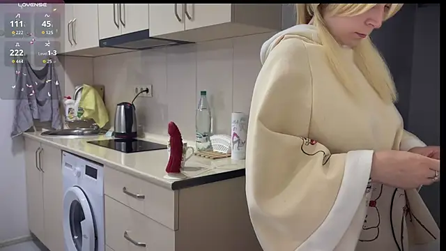 ShiroiFubuki online show from September 2025 05:50:01 PM