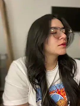 Lia flowers online show from January 2025 04:32:01 AM