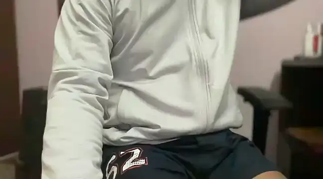 Snapshot of insanefreak69 chatting on January 2025 04:09:01 AM insanefreak69 online show from January 2025 04:09:01 AM