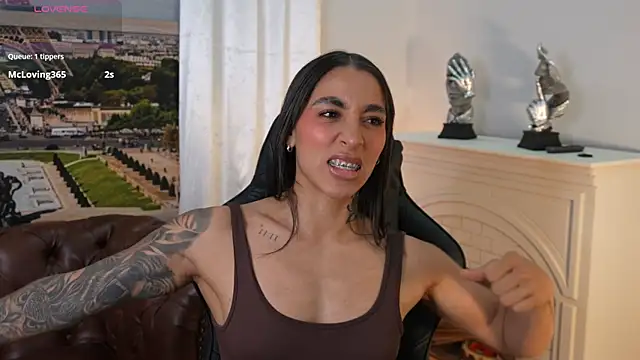 Snapshot of KAYLA_BATISTA chatting on June 2026 12:11:02 AM KAYLA BATISTA online show from June 2026 12:11:02 AM
