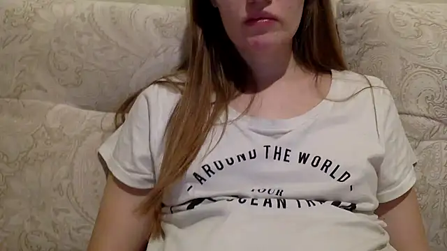 Snapshot of vanessa4you chatting on December 2024 04:13:01 AM vanessa4you online show from December 2024 04:13:01 AM
