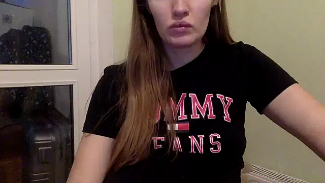 Snapshot of vanessa4you chatting on January 2025 04:05:01 AM vanessa4you online show from January 2025 04:05:01 AM