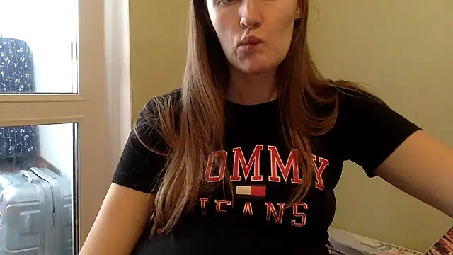Snapshot of vanessa4you chatting on January 2025 08:43:01 AM vanessa4you online show from January 2025 08:43:01 AM