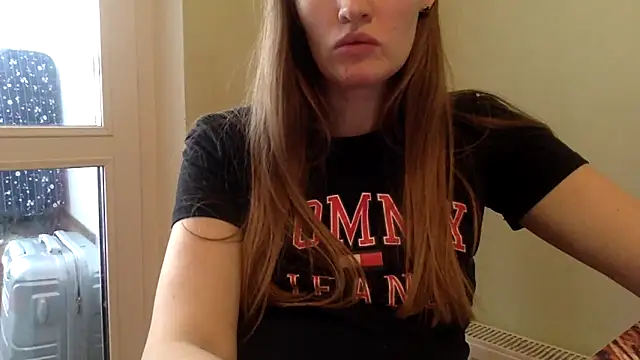 Snapshot of vanessa4you chatting on February 2025 09:07:01 AM vanessa4you online show from February 2025 09:07:01 AM