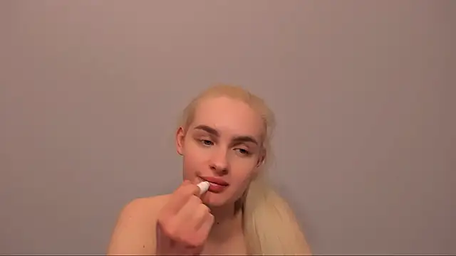 OliviaKisss online show from March 2026 09:19:02 PM