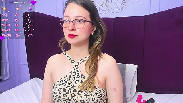 AmbeerWood  online show from March 2025 11:44:02 AM