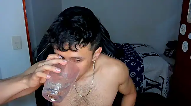 Tommy Bred online show from January 2025 10:24:01 PM