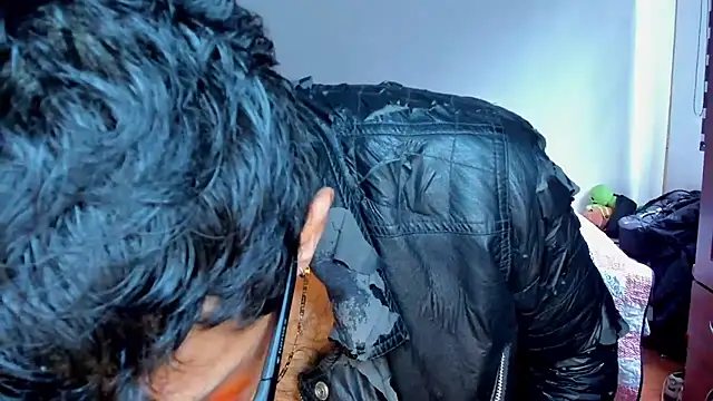 Tommy Bred online show from September 2025 07:47:01 PM