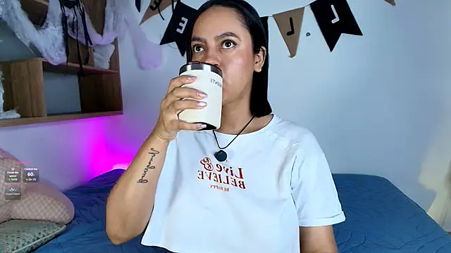 VICTORIABLACK xh online show from October 2025 10:59:02 AM