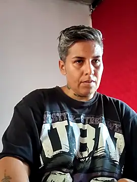 Yessi rousse online show from October 2025 05:57:02 PM