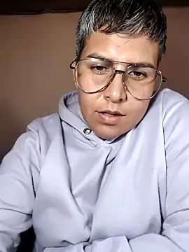 Yessi rousse online show from January 2026 05:07:02 PM