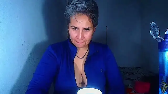 Snapshot of Yessi_rousse chatting on July 2026 12:24:02 AM Yessi rousse online show from July 2026 12:24:02 AM
