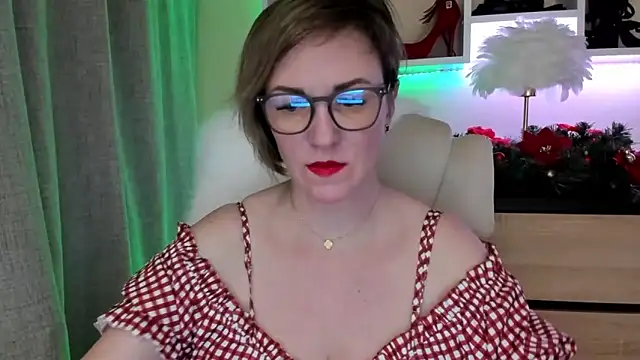 feliziaDesire online show from December 2025 02:23:02 PM