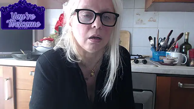 martachatte online show from March 2026 09:02:01 AM