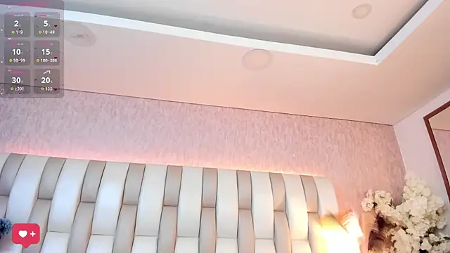 Rebeca jones online show from January 2025 12:26:01 PM