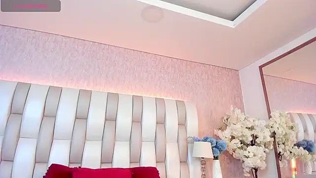 Rebeca jones online show from March 2025 01:06:02 PM