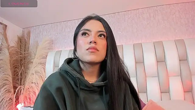 Rebeca jones online show from January 2026 12:22:02 PM