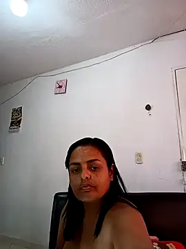 Rossestoner online show from December 2024 02:01:01 PM