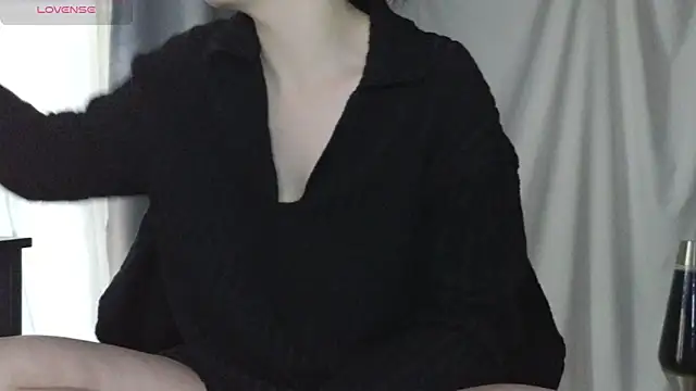 Mia G0ld online show from January 2026 03:58:02 PM