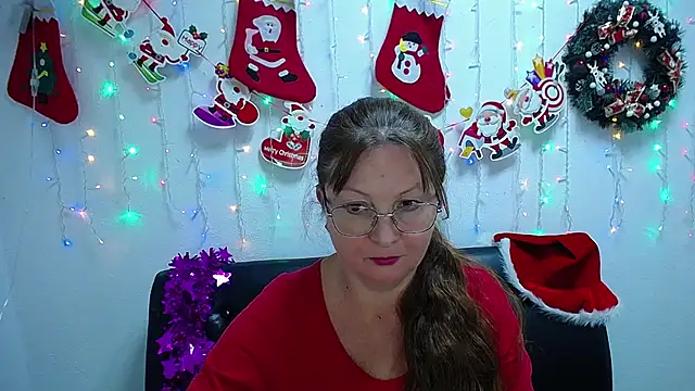 VanessaHotts online show from December 2024 05:11:01 PM