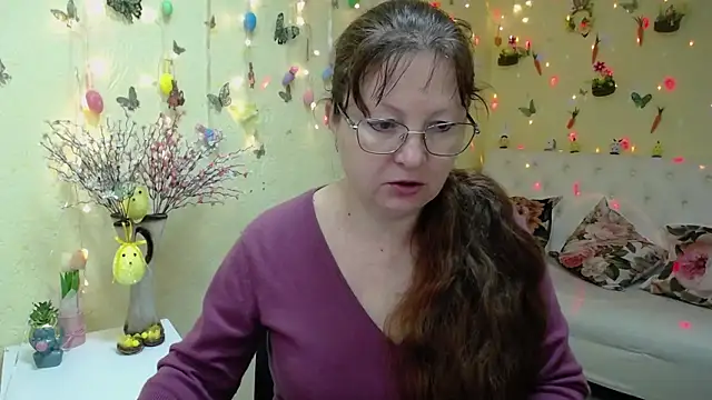 VanessaHotts online show from April 2026 05:01:02 AM