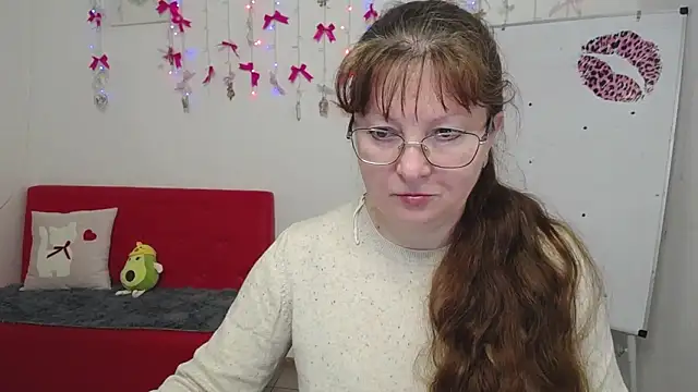 VanessaHotts online show from April 2026 05:10:01 AM