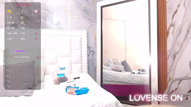 naughty ebonyy online show from December 2024 03:04:02 AM