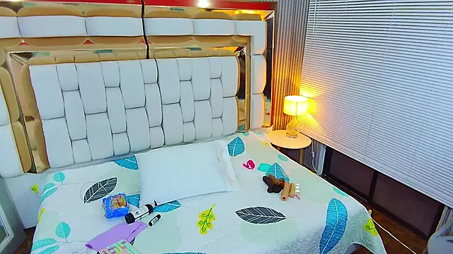 naughty ebonyy online show from January 2025 03:11:01 AM