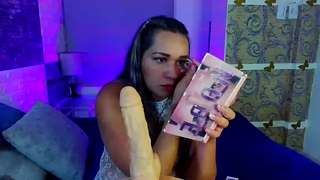 paula brausin online show from February 2025 12:25:02 AM