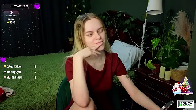 lady bellaa online show from December 2024 12:12:02 PM