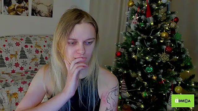lady bellaa online show from January 2025 01:05:02 PM