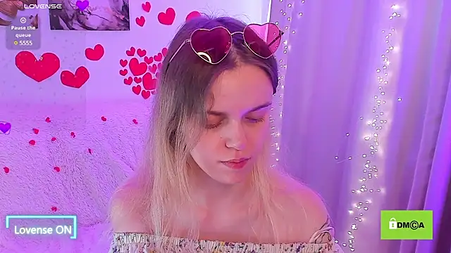 lady bellaa online show from February 2025 10:49:01 AM