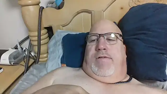 Bigbear0563 online show from February 2026 05:19:02 PM