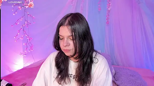 Mey moon online show from July 2026 06:47:02 AM
