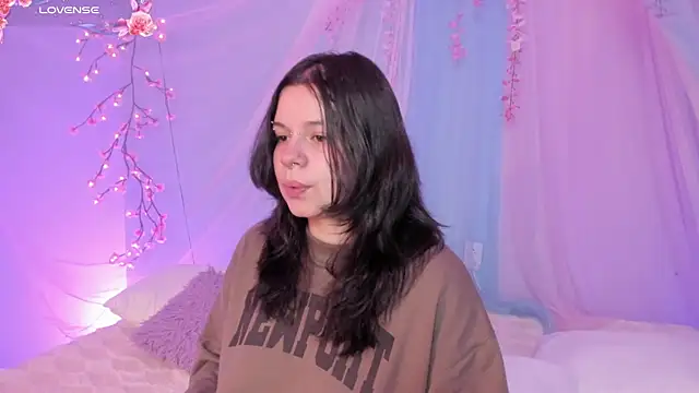 Mey moon online show from July 2026 09:11:01 PM