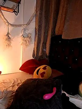 Piafisher1 online show from October 2025 11:29:01 AM