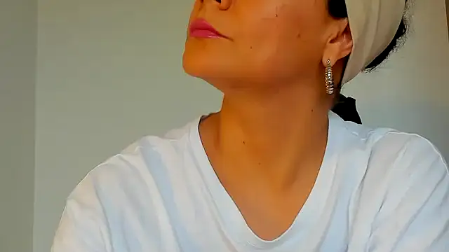 Sami Hotie1 online show from November 2025 09:47:01 PM