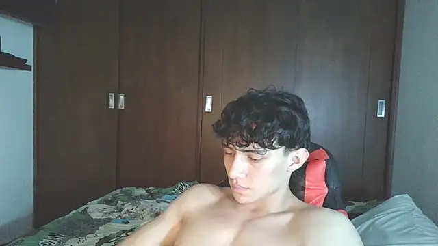 aresholland online show from October 2025 02:43:02 AM