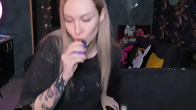 Blckmirrorr online show from December 2025 08:42:02 AM