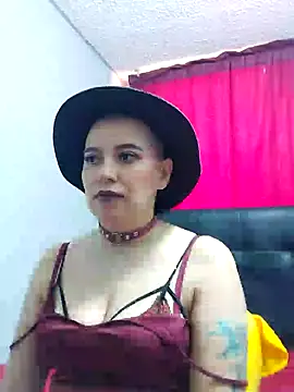 TamySweetness online show from December 2024 04:29:02 PM