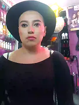 TamySweetness online show from January 2025 03:38:01 PM