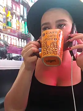 TamySweetness online show from February 2025 04:47:01 PM