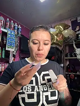 TamySweetness online show from September 2025 04:40:02 PM