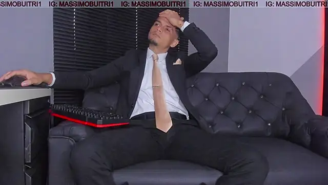 massimo g online show from December 2025 12:36:02 PM