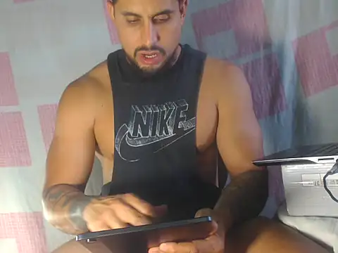 sebasx412 online show from September 2025 08:01:02 PM