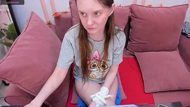 JannaVerdi  online show from October 2025 06:28:02 AM