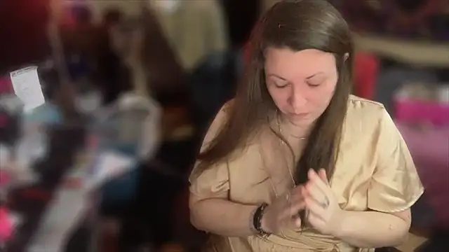 Snapshot of spunlikecottoncandy chatting on December 2024 11:48:01 PM spunlikecottoncandy online show from December 2024 11:48:01 PM